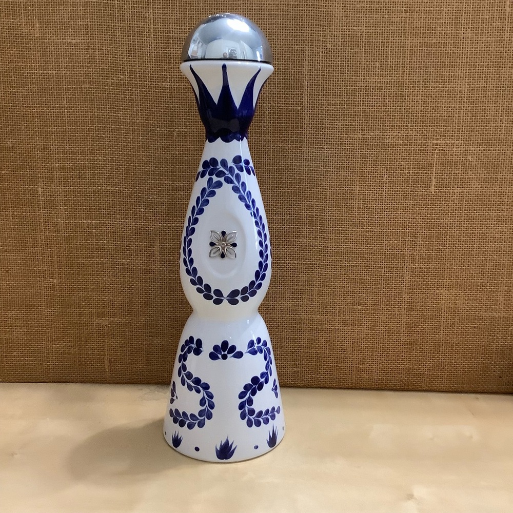 Clase Azul Reposado Empty Tequila Bottle 750 ml Hand Painted 16”: